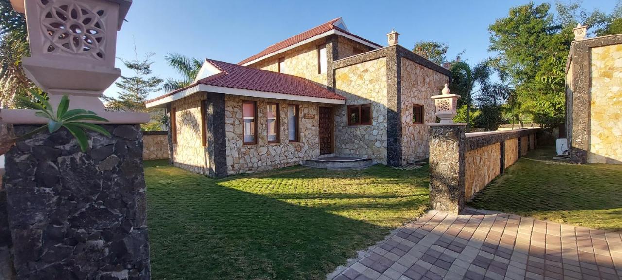 Vikrama Heritage Resort Pavagadh Halol Exterior photo